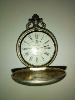  اندر التحف (ساعة قديمة جدا) للبيع والتفاود 3