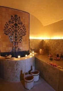شركة النخبة المغربية توفر خبيرات حمام ماهرات 