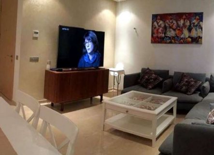 شقة مفروشة جميلة للإيجار بحي الرياض   شاهد المزيد على:  64 1% 6 2
