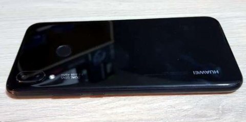Huawei P20 lite 64Go 4Go ram    2