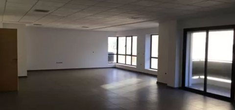 Plateaux bureaux neufs à louer à partir début 50 m2 2