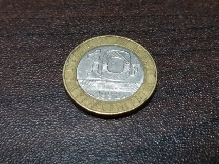 قطع نقدية فرنسية قديمة في حالة جيدة 2
