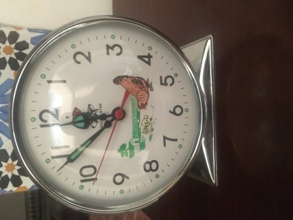 ساعة الدجاجة قديمة في حالة ممتازة 4