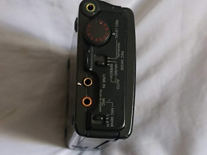 Sony DAT-Walkman TCD-D8 6