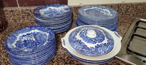 أواني انتيك vintage plates  صناعية انجليزية  english made  6