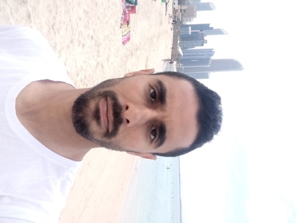 أنا فإسبانيا باغي زواج للاوراق بلفلوس . 3
