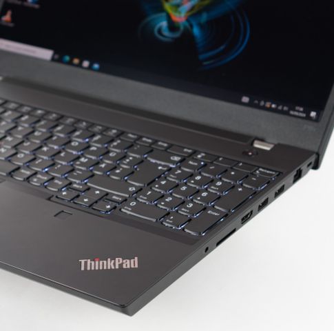 Lenovo ThinkPad P15v i7 12eme WORKSTATION 4