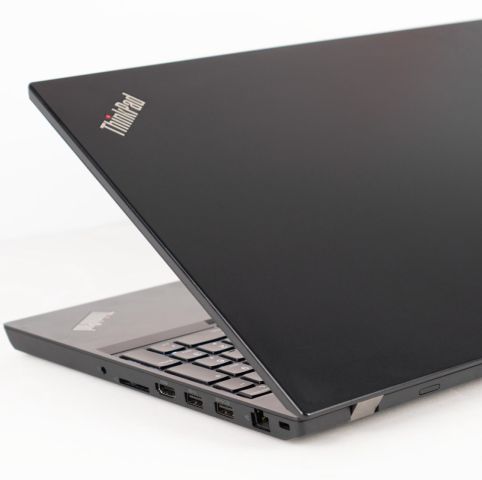 Lenovo ThinkPad P15v i7 12eme WORKSTATION 5