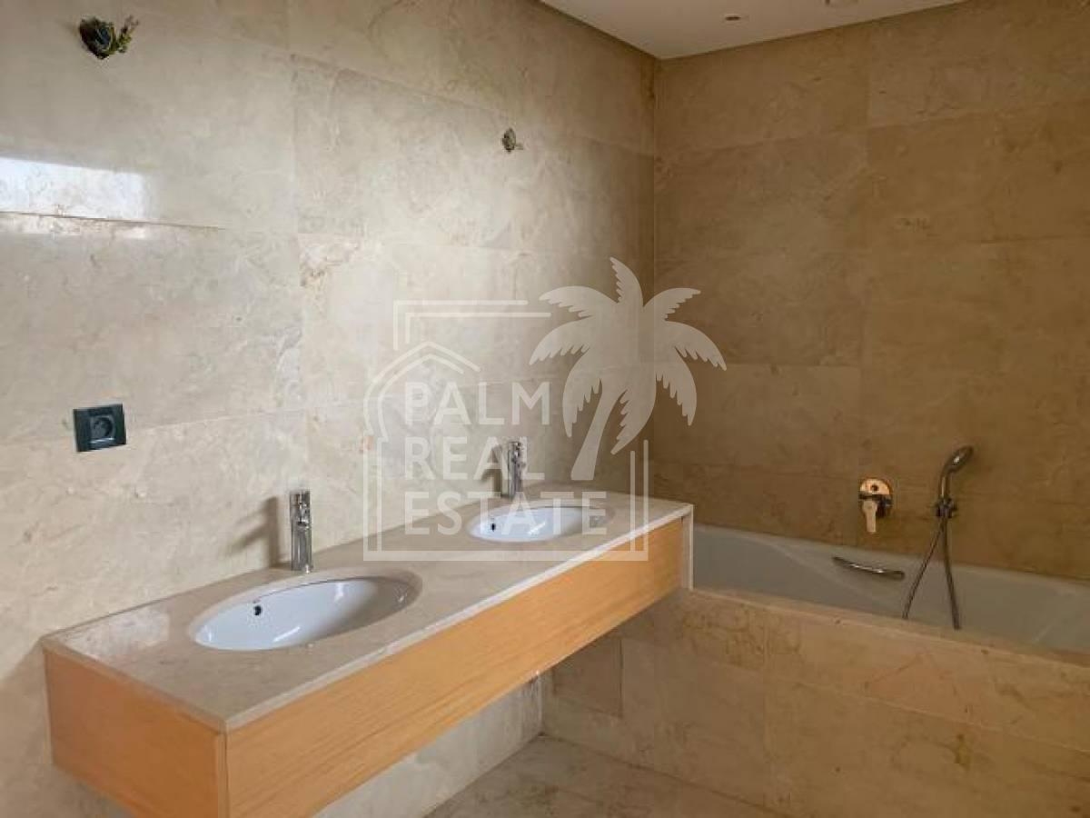 Un bel Appartement à vendre à casablanca 2