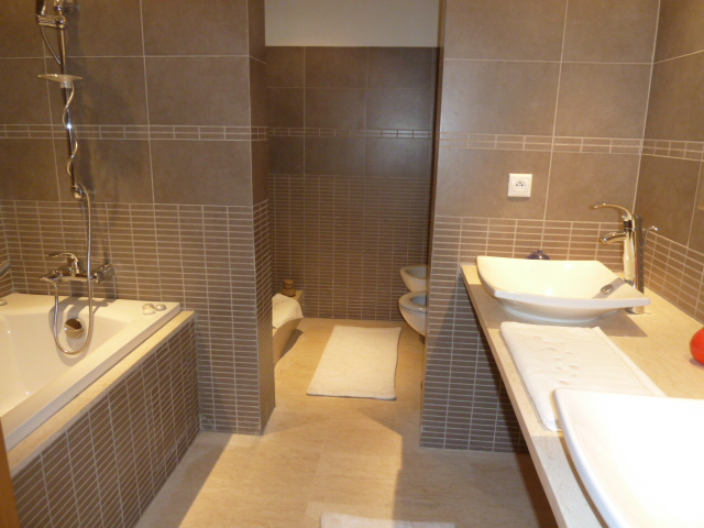 Appartement à vendre à Marrakech 4