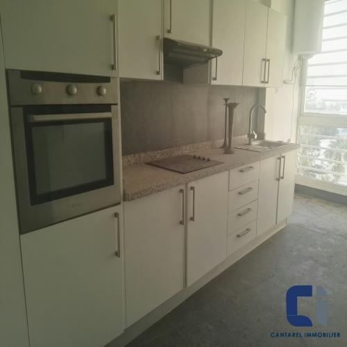 Appartement de 133m2 a à vendre à casablanca 6