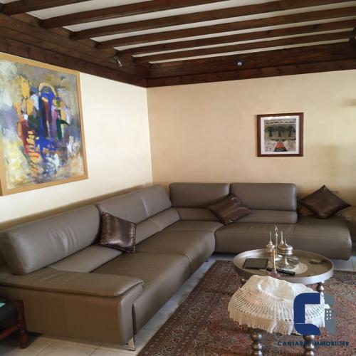 joli appt de 138m2 a vendre à casablanca 3