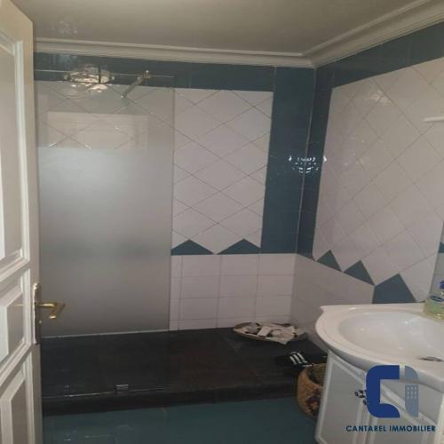Appartement à vendre à casablanca de 175m2 au 1er etage 3