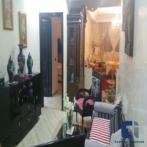 Appartement de 164m2 dont 42m2 de cour à vendre à casablanca 3
