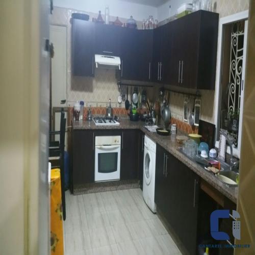 Appartement de 164m2 dont 42m2 de cour à vendre à casablanca 6