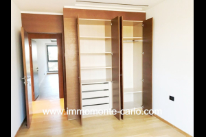 Appartement à vendre à Rabat 4