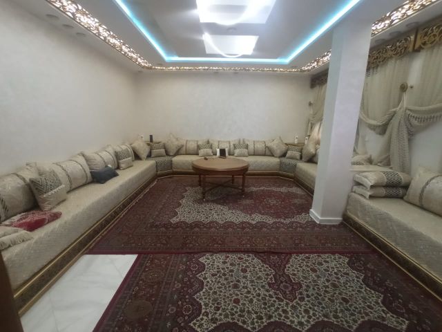 منزل للبيع MA39مكون من طابقين+كراج 