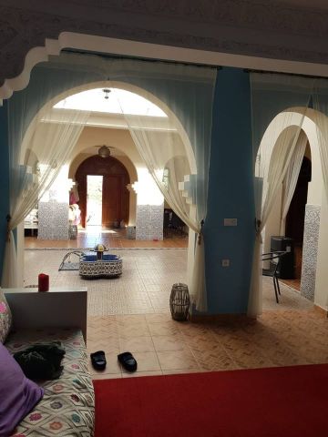 4000 متر محفظة فيها فيلا 330 متر بسيدي حساين طنجة 4