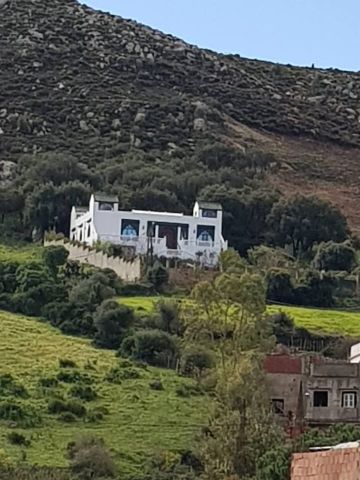 4000 متر محفظة فيها فيلا 330 متر بسيدي حساين طنجة 6