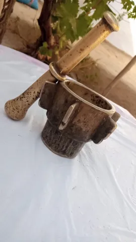 مهراز نحاسي أثري أكثر من 100 سنة للبيع 2