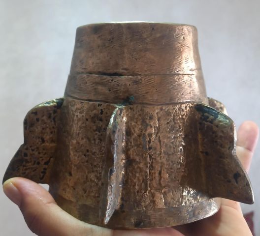 مهراز قديم له اكثر من 70  سنة