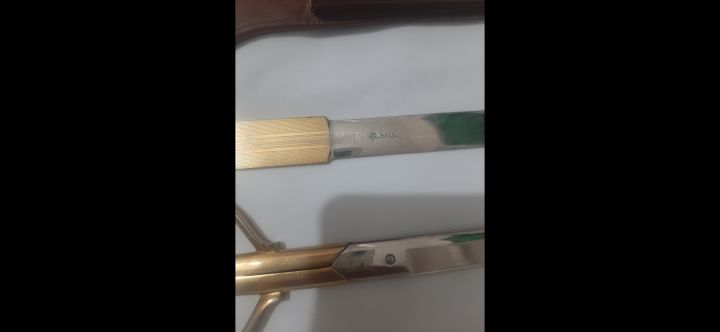 فتاحة رسائل ومقصات للبيع 2