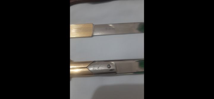 فتاحة رسائل ومقصات للبيع 3