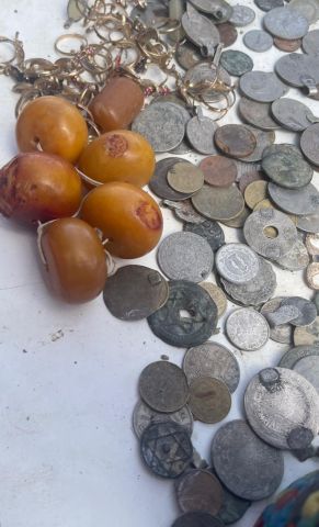 قطع نقدية فضية 6
