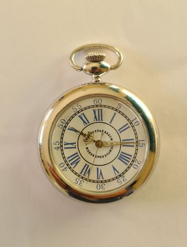 ساعات جيبية جديدة و خدامة