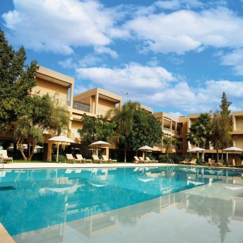 سائق خاص للسيدات