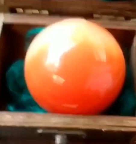 حجر كريم ALEXANDRITE