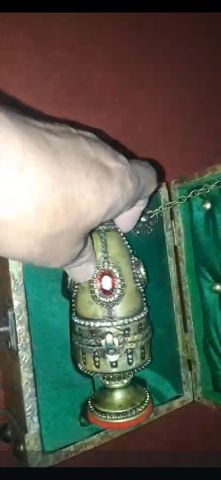 ياقوتة خضراء اصلية  3