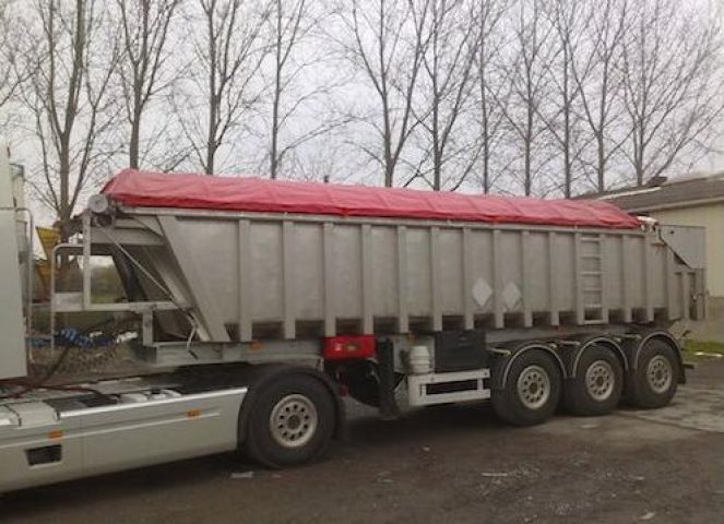 Bâche pour Camion – Qualité Professionnelle et Résistante 2