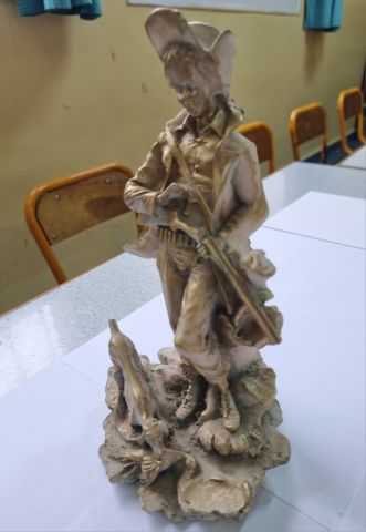 تمتال جميل مصنوع من الرخام  2