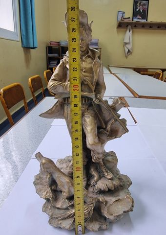 تمتال جميل مصنوع من الرخام  3