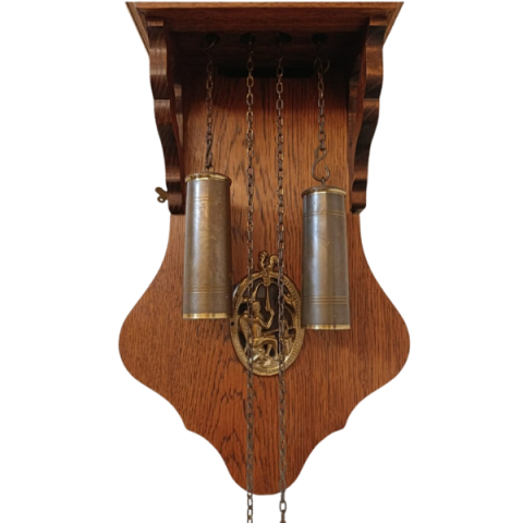 ساعة ميكانيكية عتيقة 4