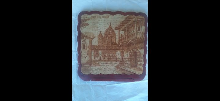 ديكور مشهد الحرق على الخشب للبيع