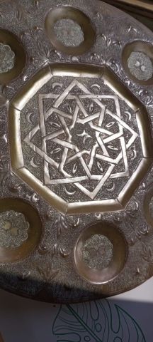 صحن  فرعوني و داودي نحاسي قديم نقش يدوي في غاية الروعة 3