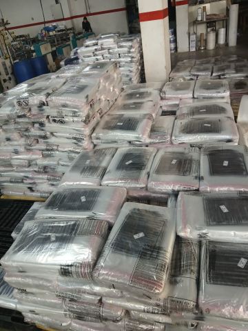 SACHET A FERMETURE RABATTABLE TRANSPARENT adhésif PE et PP: 2