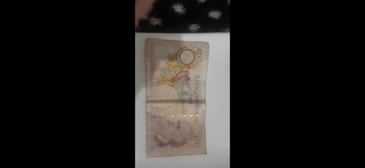 عملات ورقية بريطانية للبيع 