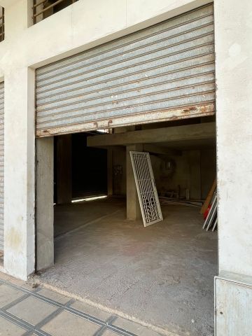 فرصة استثمارية: محل تجاري مميز للبيع بالوفاق – تمارة 2