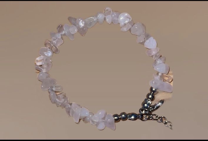 Bracelet en quartz rose naturel