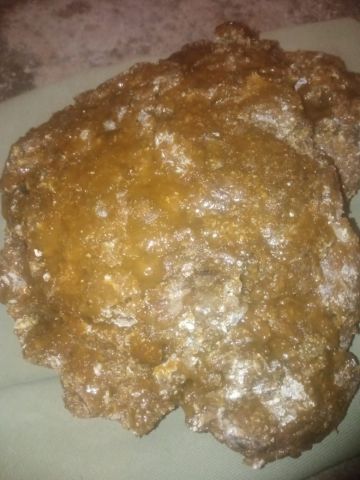 عنبر حوت خام للبيع بالمملكة المغربية 