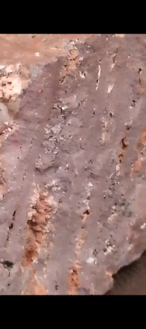 حجر حاضن الالماس  2