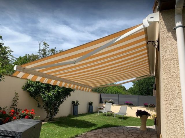 مظلات قوية للمحلات والمقاهي بأفضل جودة 4