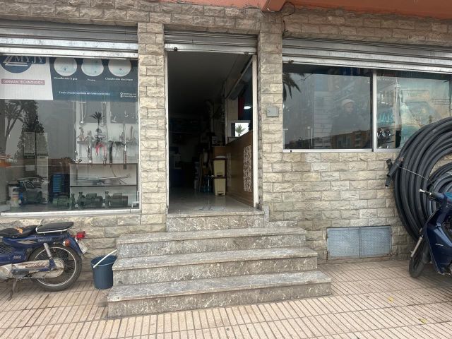 محل تجاري للبيع ساروت 2