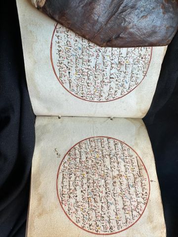 مصحف أثري قديم Antique Holy Qur’an 4