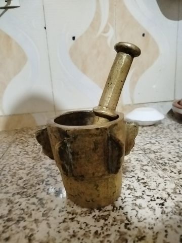 مهراز من الفظة والذهب  2