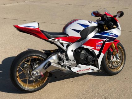  honda cbr 1000rr 