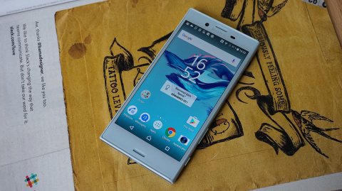 Sony Xperia X Compact 4G l 32Go ROM l 3Go RAM 